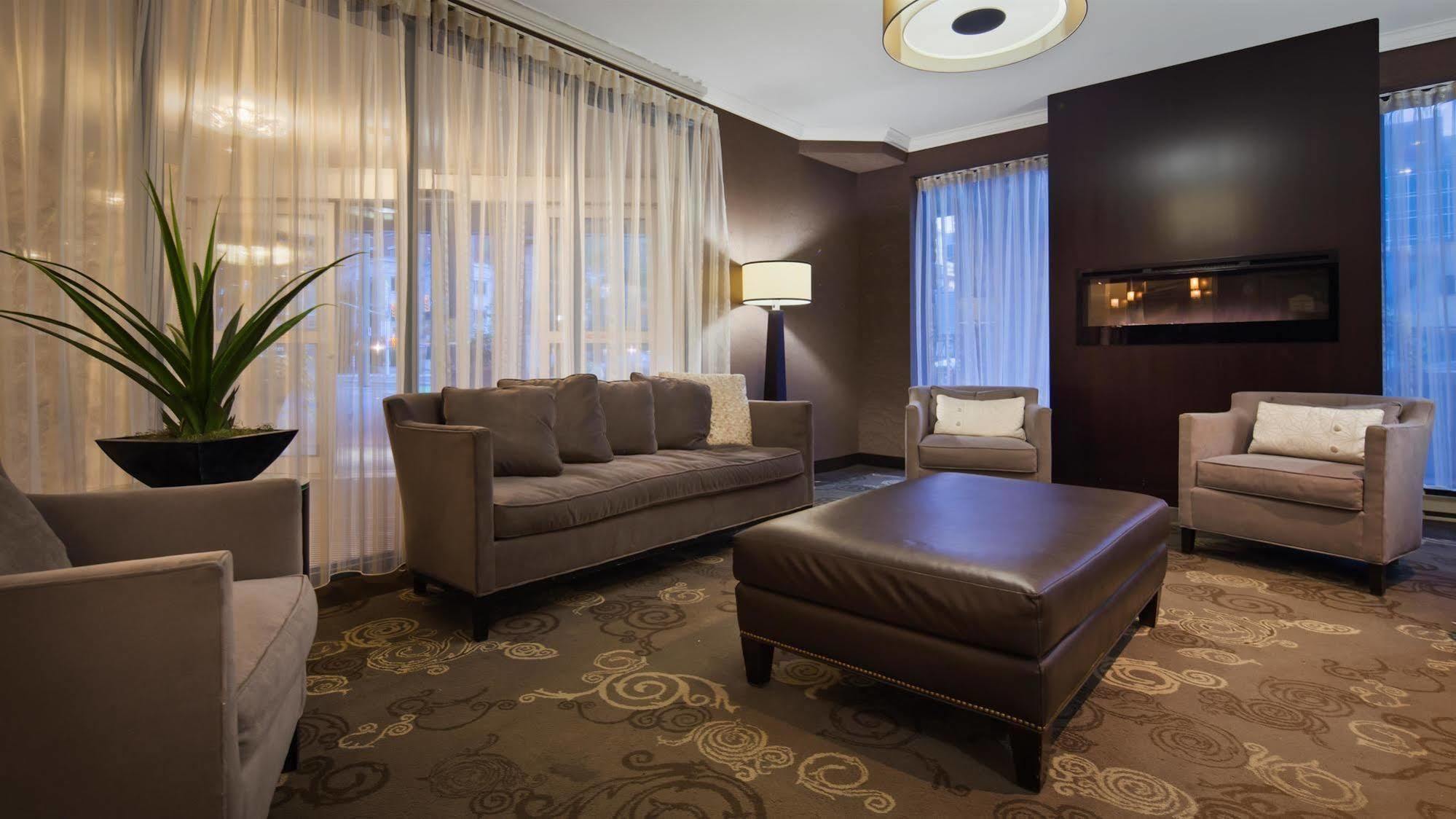 Best Western Plus Ottawa Downtown Suites Экстерьер фото