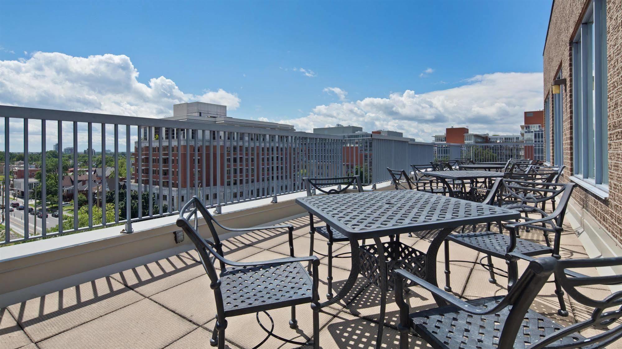 Best Western Plus Ottawa Downtown Suites Экстерьер фото